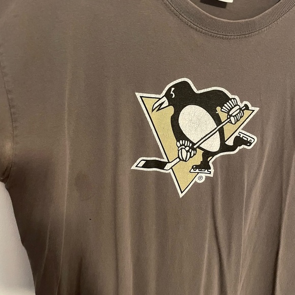 Gildan Gray Short Sleeve Tee - Picture 2 of 6